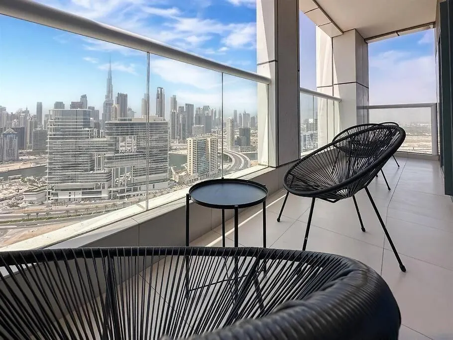 Apartment Trophy - Paramount Burj Khalifa View Suite Dubai United Arab Emirates