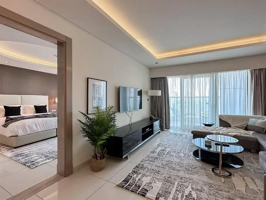 Trophy - Paramount Burj Khalifa View Suite Dubai
